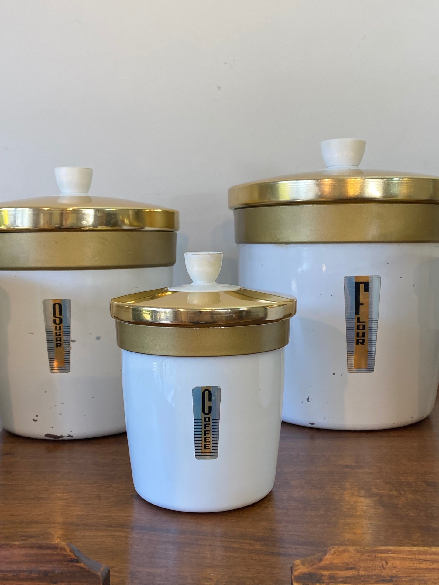 Set of Waratah Vintage Kitchen Canisters (7).